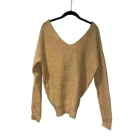 Warm & Cozy Beige V-Neck Chunky Knit Oversized Sweater Twist Knot, Crop - Picture 2 of 6